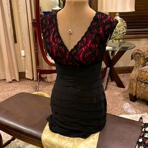 Jones Wear Dress, Size 4, Red/Black